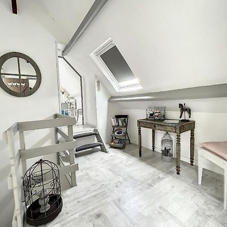 Chambres D'Hotes La Clef Des Champs Montpinchon 外观 照片