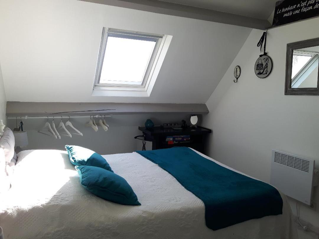 Chambres D'Hotes La Clef Des Champs Montpinchon 外观 照片