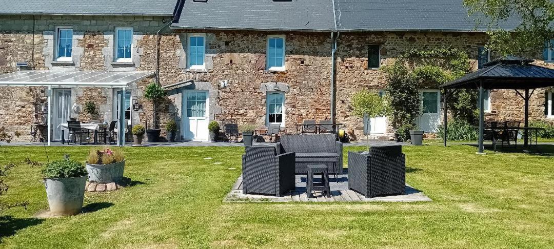 Chambres D'Hotes La Clef Des Champs Montpinchon 外观 照片