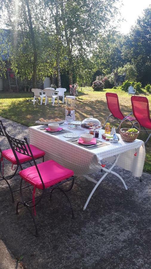 Chambres D'Hotes La Clef Des Champs Montpinchon 外观 照片